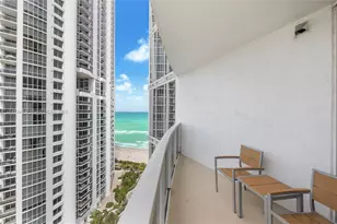 18001 Collins Ave, Sunny Isles Beach, FL 33160 - Photo 2