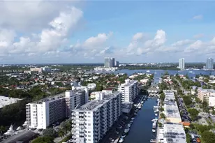 3660 NE 166th St, North Miami Beach, FL 33160 - Photo 16