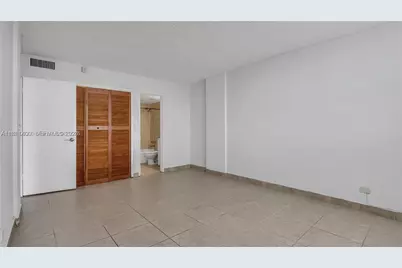 3660 NE 166th St #603, North Miami Beach, FL 33160 - Photo 4