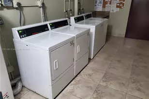 800 SW 131st Ave, Pembroke Pines, FL 33027 - Photo 28