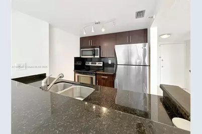 850 N Miami Ave #W-1903, Miami, FL 33136 - Photo 8