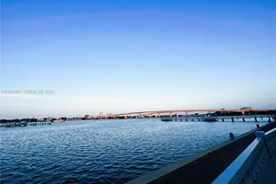 231 Riverside Dr, Daytona, FL 32117 - Photo 62