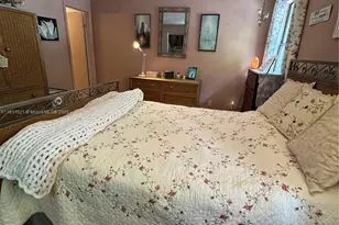 10428 NW 3rd St, Pembroke Pines, FL 33026 - Photo 14