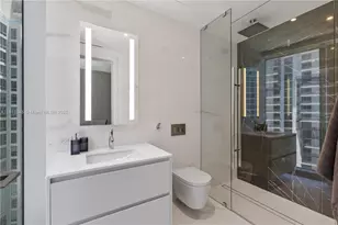 300 Biscayne Blvd Way, Miami, FL 33131 - Photo 32