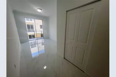 1010 SW 69th Ave #212, Miami, FL 33144 - Photo 18