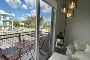 1010 SW 69th Ave, Miami, FL 33144 - Photo 8