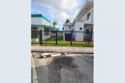 2101 Calais Dr #10, Miami Beach, FL 33141 - Photo 2