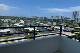 2500 Parkview Dr, Hallandale Beach, FL 33009 - Photo 14