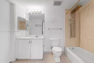 1750 N Bayshore Dr #2809, Miami, FL 33132 - Photo 20