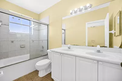 5440 NW 107th Ave #204, Doral, FL 33178 - Photo 32