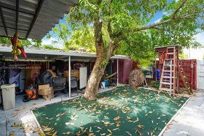 901 SW 34th Ave, Miami, FL 33135 - Photo 18