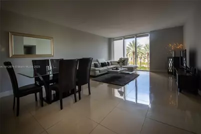 10275 Collins Ave #330, Bal Harbour, FL 33154 - Photo 26