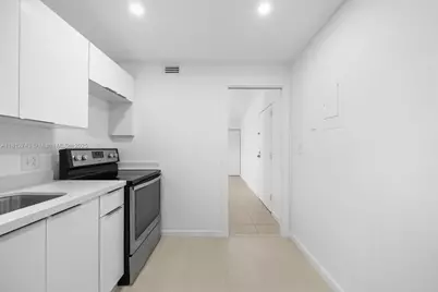 4222 Inverrary Blvd #4211, Lauderhill, FL 33319 - Photo 2