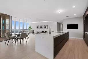 851 NE 1st Ave, Miami, FL 33132 - Photo 4