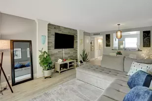 103 Royal Pk Dr, Oakland Park, FL 33309 - Photo 1
