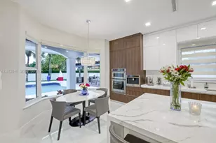 11390 SW 30th St, Miami, FL 33165 - Photo 22