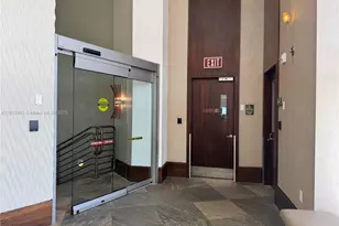 2641 N Flamingo Rd, Sunrise, FL 33323 - Photo 8