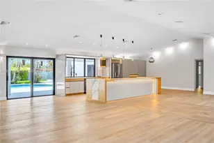 10600 SW 140th St, Miami, FL 33176 - Photo 2