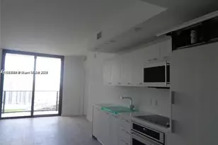 45 SW 9th St, Miami, FL 33130 - Photo 8