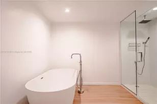 291 Bal Bay Dr, Bal Harbour, FL 33154 - Photo 12