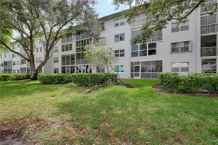 1300 SW 125th Ave, Pembroke Pines, FL 33027 - Photo 18