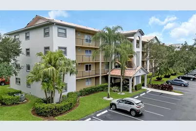 1300 SW 125th Ave #108K, Pembroke Pines, FL 33027 - Photo 2