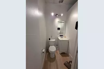 5655 Johnson St #B, Hollywood, FL 33021 - Photo 8