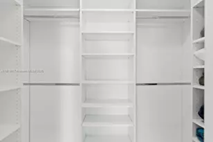 21055 Yacht Club Dr, Aventura, FL 33180 - Photo 28