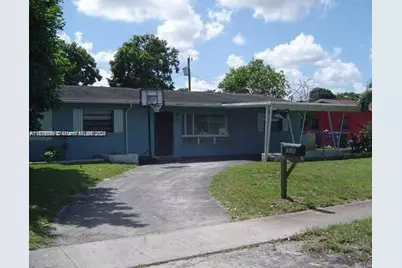 710 N 66th Ter, Hollywood, FL 33024 - Photo 1