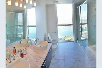 253 NE 2nd St #4808, Miami, FL 33132 - Photo 10