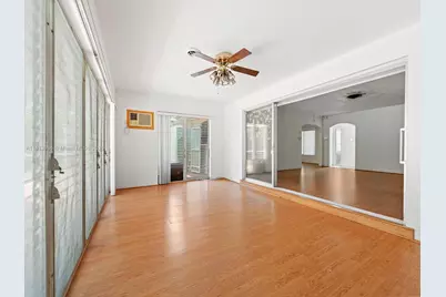 12480 Keystone Island Dr, North Miami, FL 33181 - Photo 8