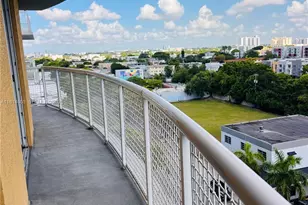 900 SW 8th St, Miami, FL 33130 - Photo 10