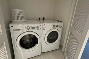 4010 S Ocean Dr, Hollywood, FL 33019 - Photo 10