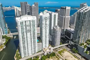 31 SE 5th St, Miami, FL 33131 - Photo 26
