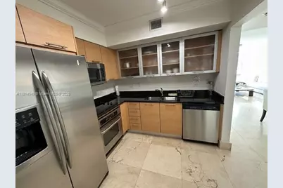 31 SE 5th St #1908, Miami, FL 33131 - Photo 10