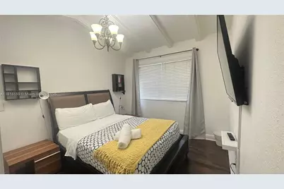 2221 SW 26th Lane, Miami, FL 33133 - Photo 8