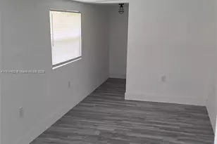 2248 Marina Park Dr, Fort Myers, FL 33905 - Photo 8