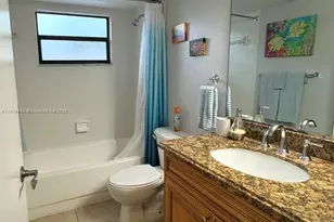 1484 Lake Crystal Dr, West Palm Beach, FL 33411 - Photo 10