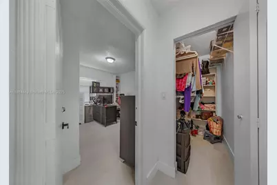 625 SW 16th Ave, Miami, FL 33135 - Photo 32