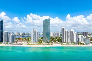 18975 Collins Ave, Sunny Isles Beach, FL 33160 - Photo 4