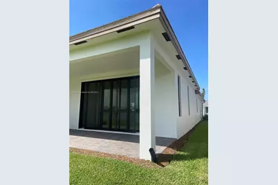11356 SW Pietra Way, Port Saint Lucie, FL 34987 - Photo 14