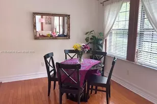 110 NE 10th Ave, Gainesville, FL 32601 - Photo 6