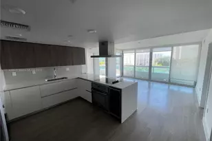 1025 92nd St, Bay Harbor Islands, FL 33154 - Photo 4