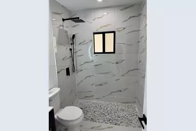 2160 NW 30th St, Miami, FL 33142 - Photo 24