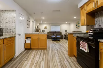 4706 25th Ave SW, Naples, FL 34116 - Photo 10