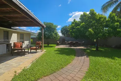 4706 25th Ave SW, Naples, FL 34116 - Photo 18