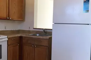 8701 SW 12th St, Miami, FL 33174 - Photo 14