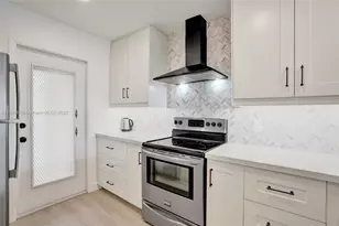 3150 N Course Ln, Pompano Beach, FL 33069 - Photo 12