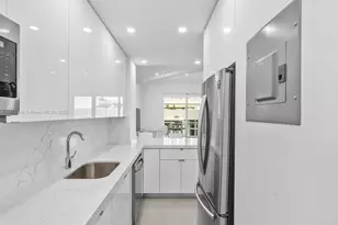 1200 West Ave, Miami Beach, FL 33139 - Photo 16