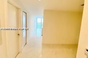 16385 Biscayne Blvd, North Miami Beach, FL 33160 - Photo 2